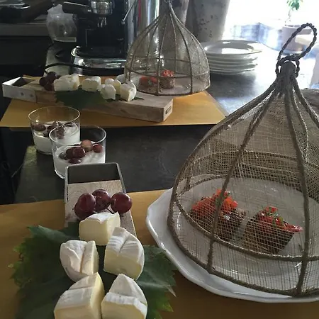 Mediterranea Luxury House Bed & Breakfast *