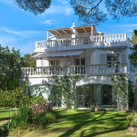 Bed & Breakfast Mediterranea Luxury House *