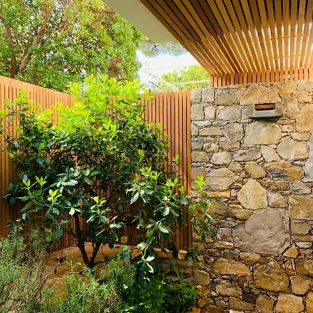 Mediterranea Luxury House Bed & Breakfast *